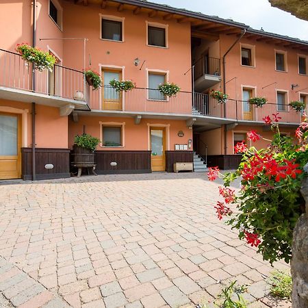 Lou Rose Villa Donnaz Luaran gambar