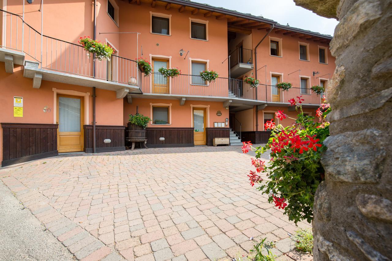 Lou Rose Villa Donnaz Luaran gambar